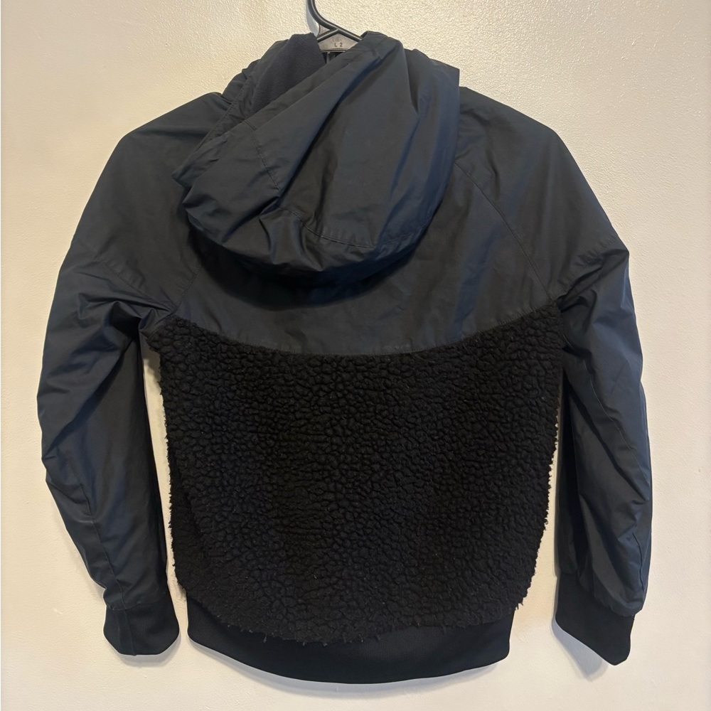 Nike Sherpa Jacket, Kids Size Small, Black - Picture 2 of 6